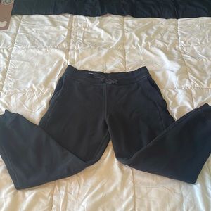 Black lululemon scuba joggers